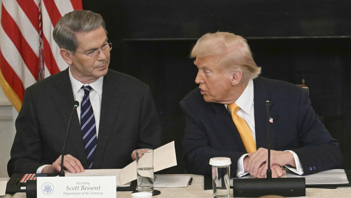 Trump'ın ekonomi yönetimine duyulan güven dibe vurdu