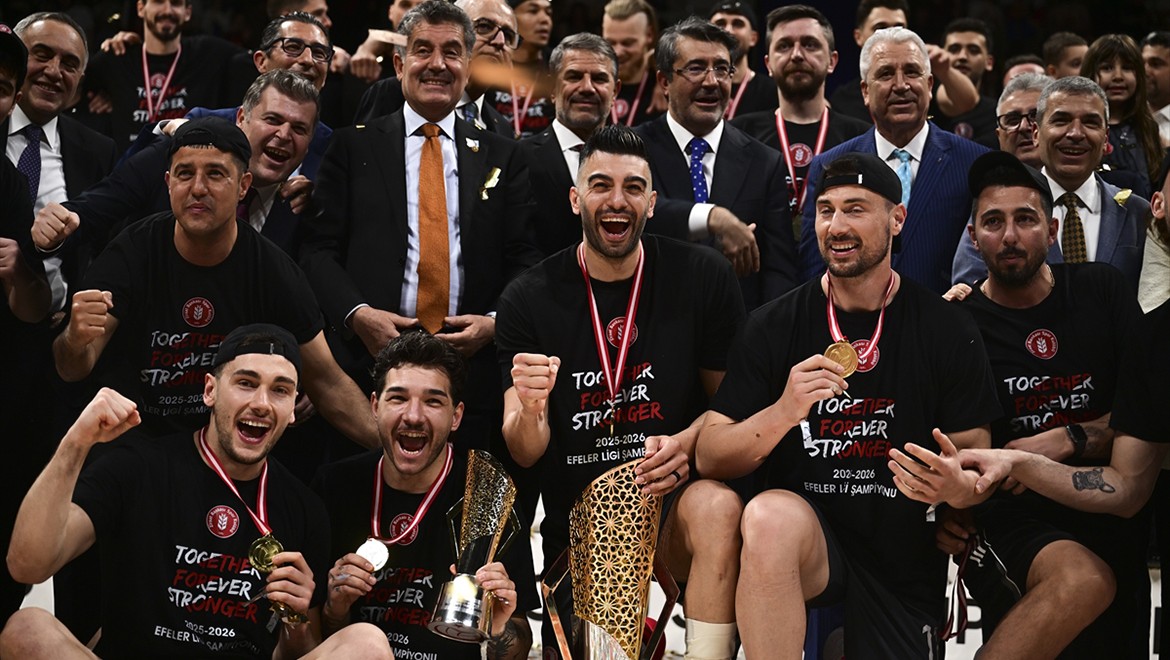 Voleybolda Ziraat Bankkart şampiyon