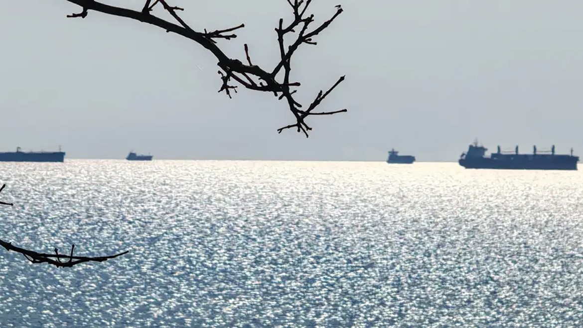 Karadeniz'deki Türk gemileri saldırı kıskacında