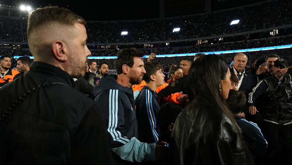 Messi, milli takım kariyerini noktaladı