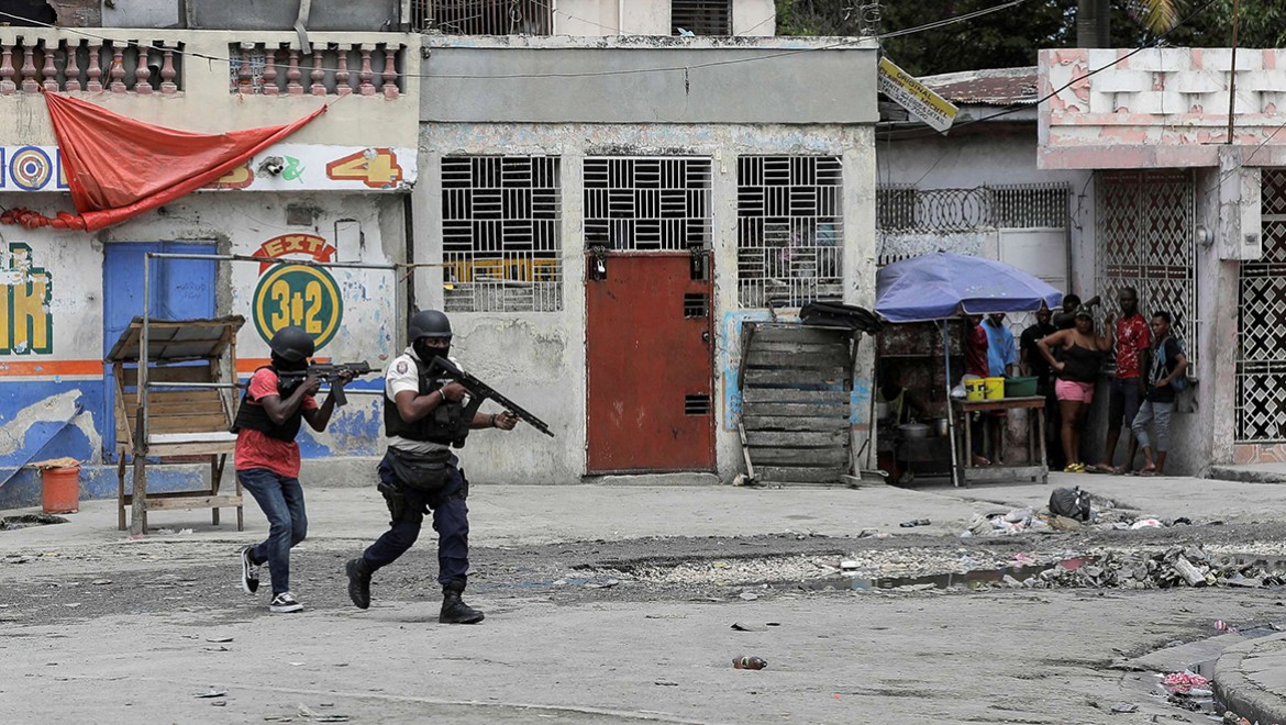 Haiti'de çete saldırısında 43 kişi hayatını kaybetti