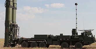 "Rusya, Kutup'ta S-500 füze sistemlerini…