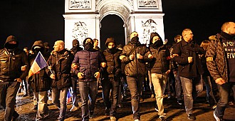 Fransa'da polisler eylem yaptı