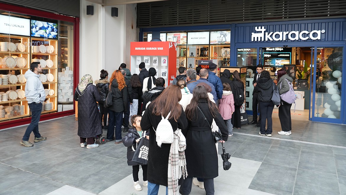Karaca, Ümraniye Limonlu Cadde AVM'de yeni mağazasını açtı