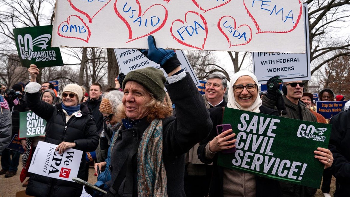 Musk'ın kovduğu kişileri, Trump işe almaya çalışıyor