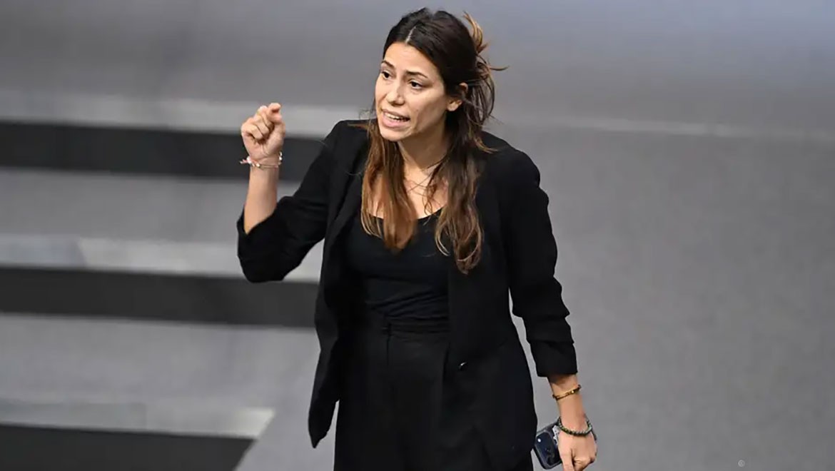 Meclis'te AfD gerilimi: Sol Partili Cansın Köktürk ceza aldı