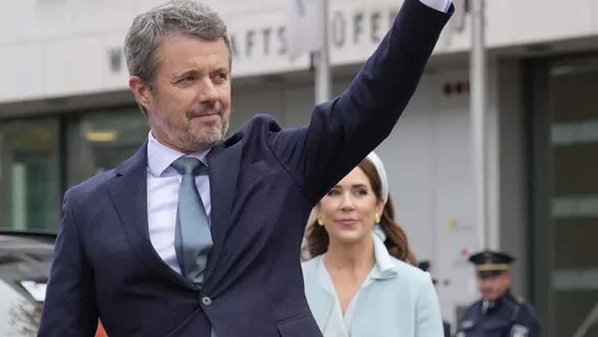 Kraliyet Arması'na Gröndland'ı da ekledi