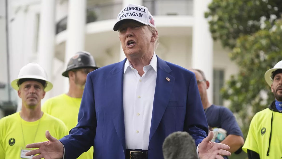 "Hamaney'e bol şans, İran'ı vurmayacağımızı söyleyemem"