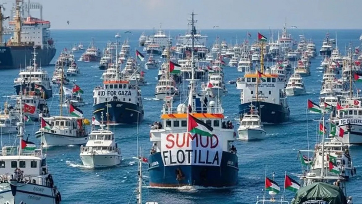 İsrail Sumud Filosu'ndan 7 tekneyi ele geçirdi