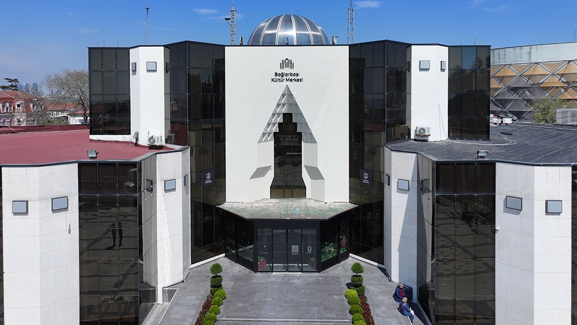 Bağlarbaşı Kültür Merkezi yeni yüzüyle açılıyor