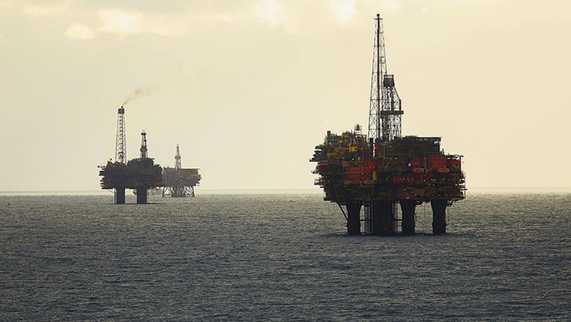 Ortadoğu'da gerilim azaldı, petrol sert düştü