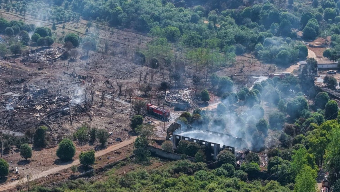 Çin'de havai fişek fabrikasında patlama: 21 kişi öldü
