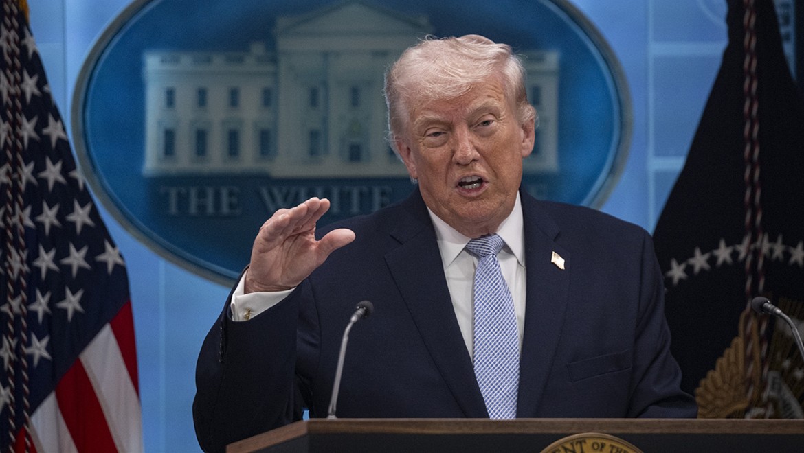 Trump'ın tehditleri bitmek bilmiyor