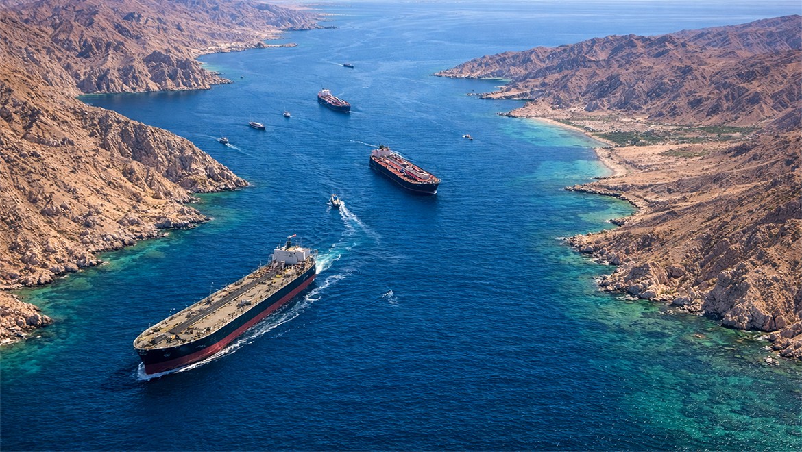 İran, Hürmüz Boğazı'nda mayınlara karşı alternatif rota açıkladı