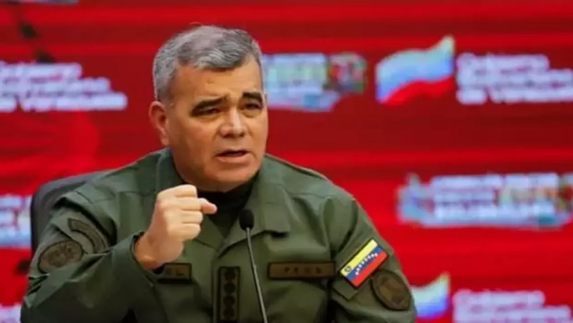 Venezuella 200 bin asker seferber etti