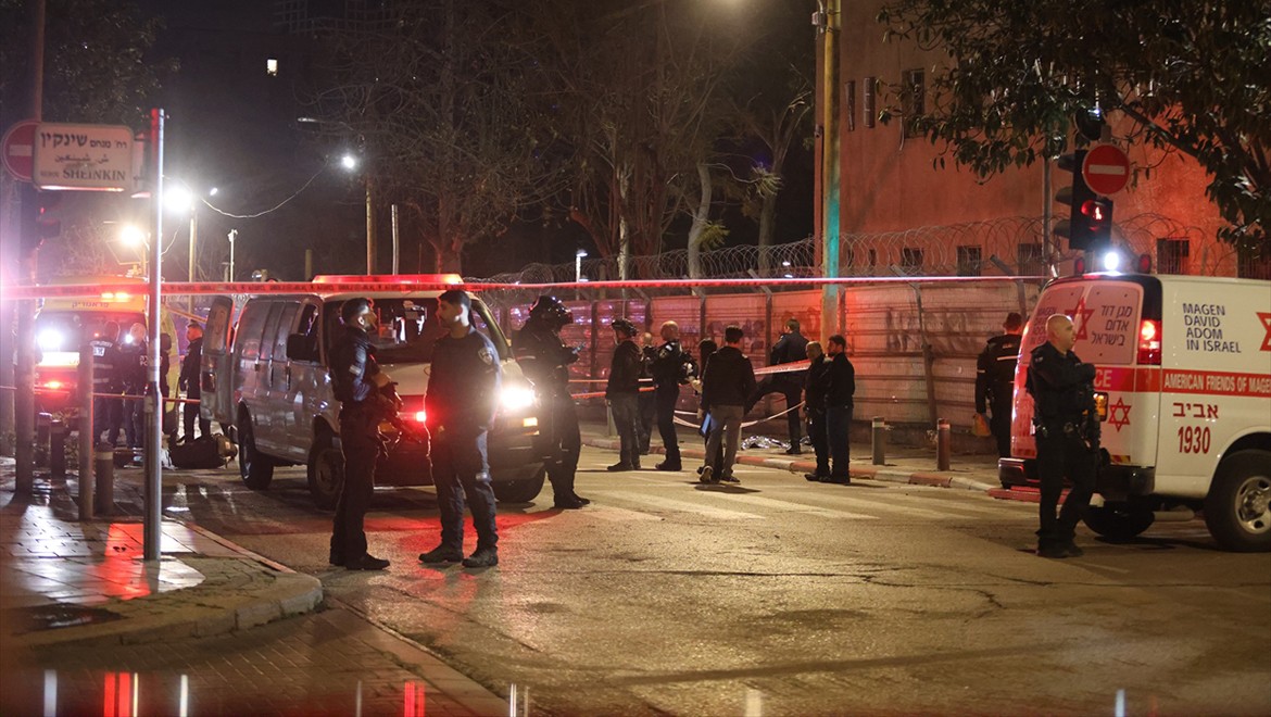 İran'dan Tel Aviv'e misilleme, 1 ölü