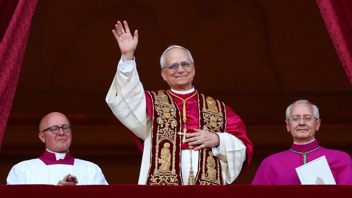 Yeni Papa Amerikalı Kardinal Prevost oldu