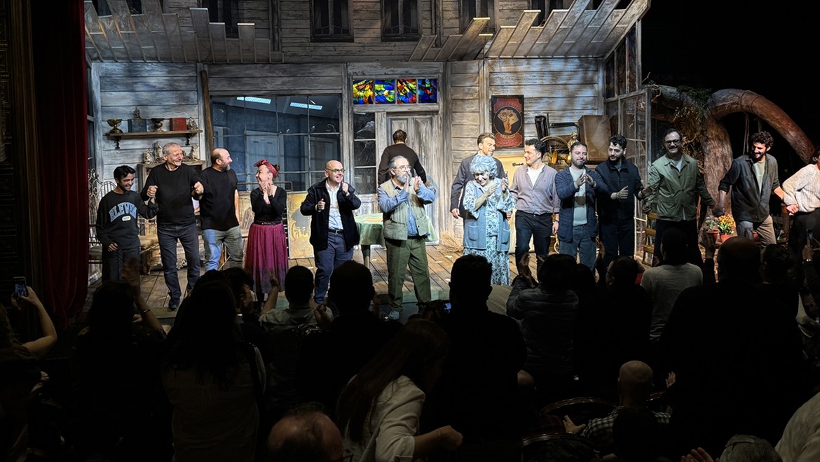 "Konken Partisi" ilk kez sanatseverlerle buluştu