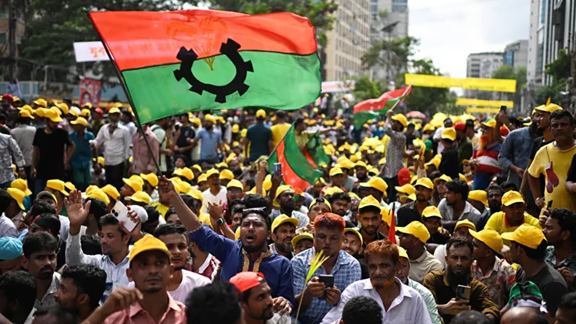 Bangladeş'teki seçimlerde Milliyetçi Parti önde gidiyor