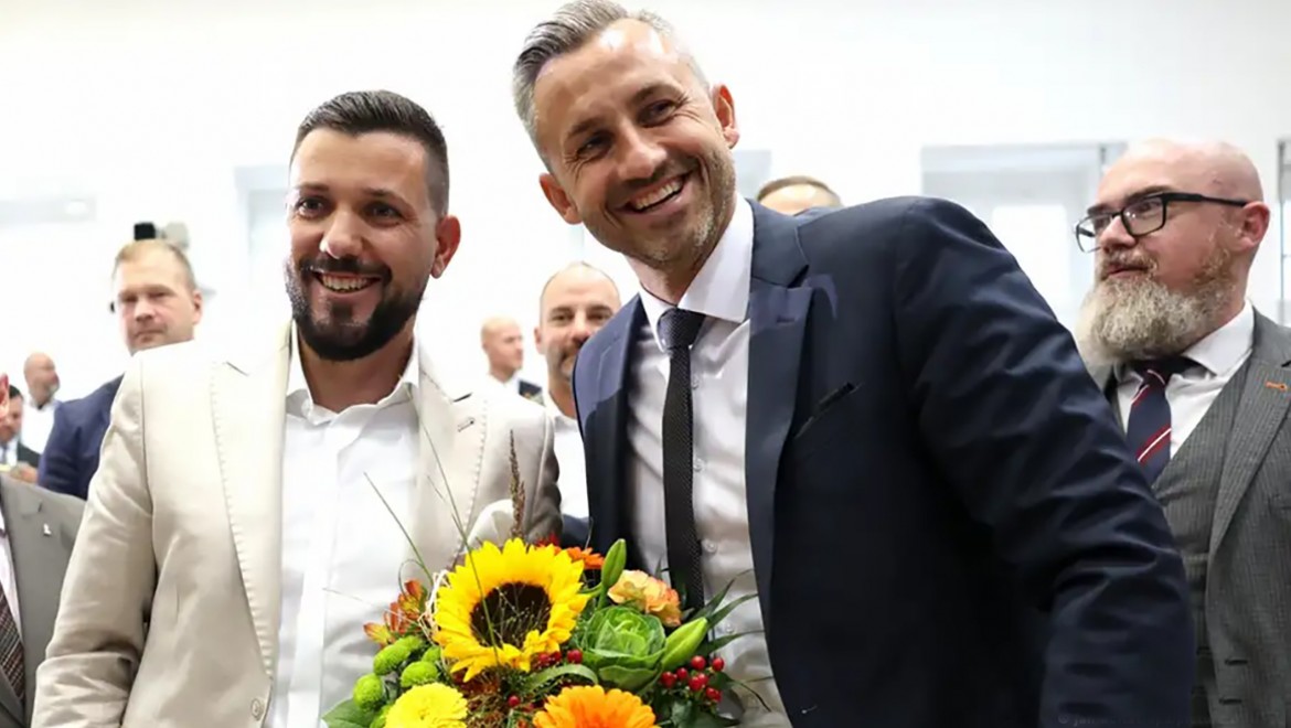 Almanya'da ilk kez bir eyalet AfD'li meclis başkanı seçti