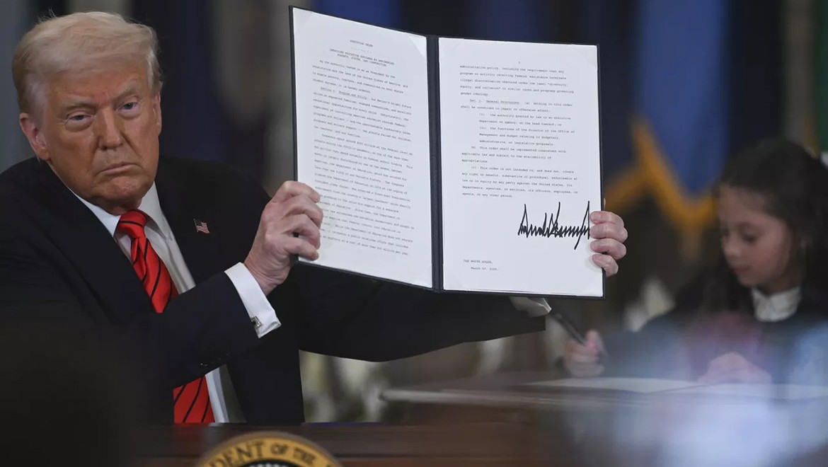 Trump, Eğitim Bakanlığı'nı kaldırdı