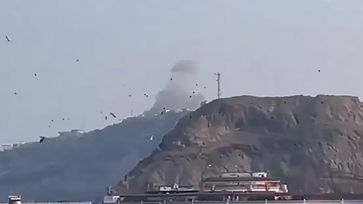 Yemen Başkanlık Sarayı'na füze saldırısı!..