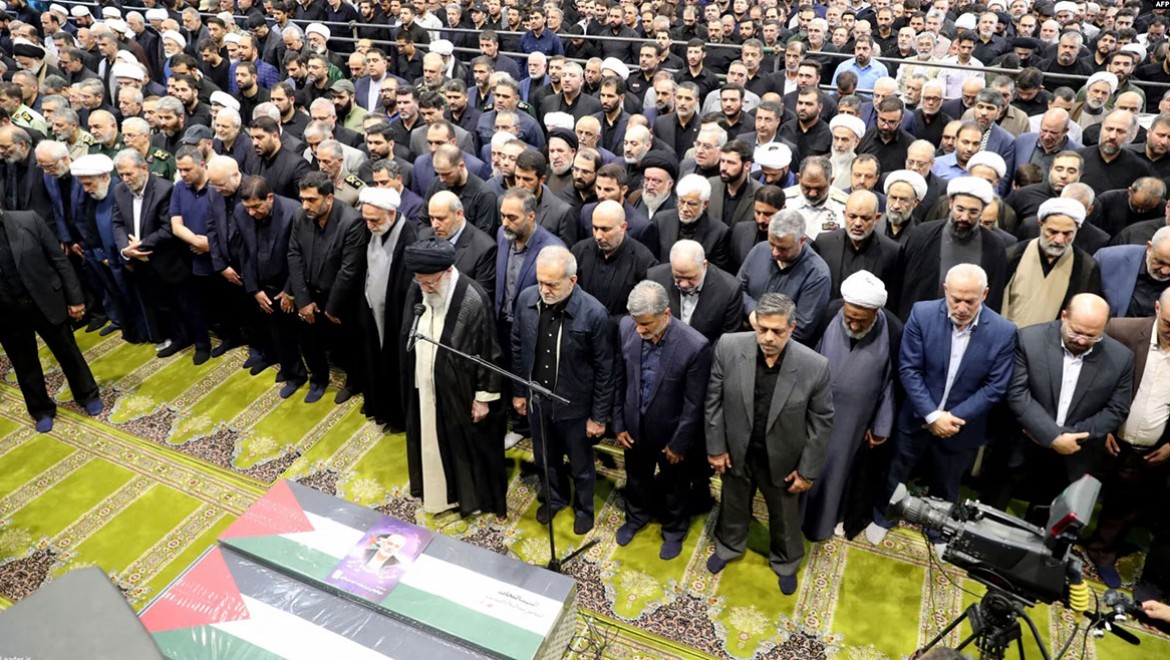 Haniye'ye İran'da cenaze töreni düzenlendi