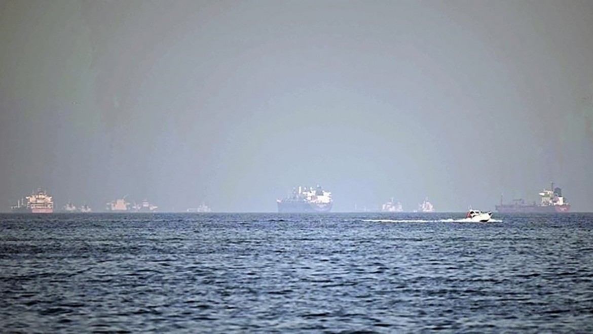 Hürmüz Boğazı tekrar kapatıldı, enerji krizi derinleşiyor