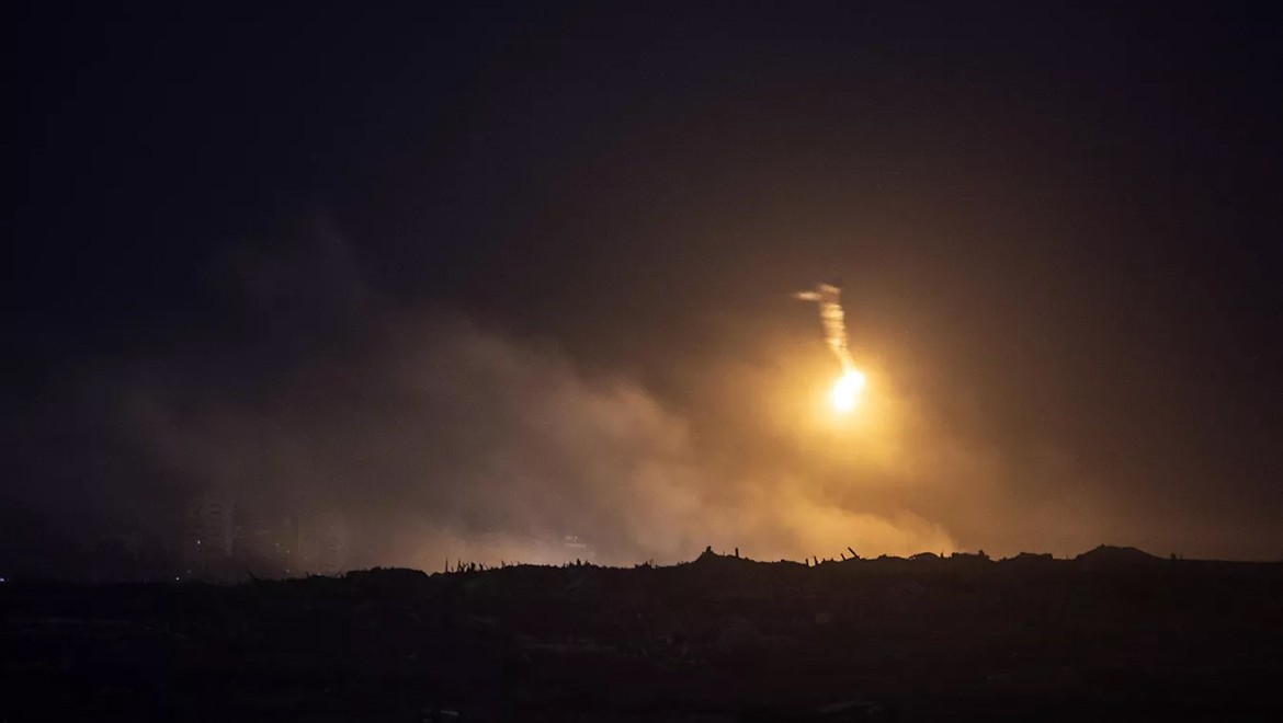 İsrail, Lübnan'ın güneyine saldırı başlattı