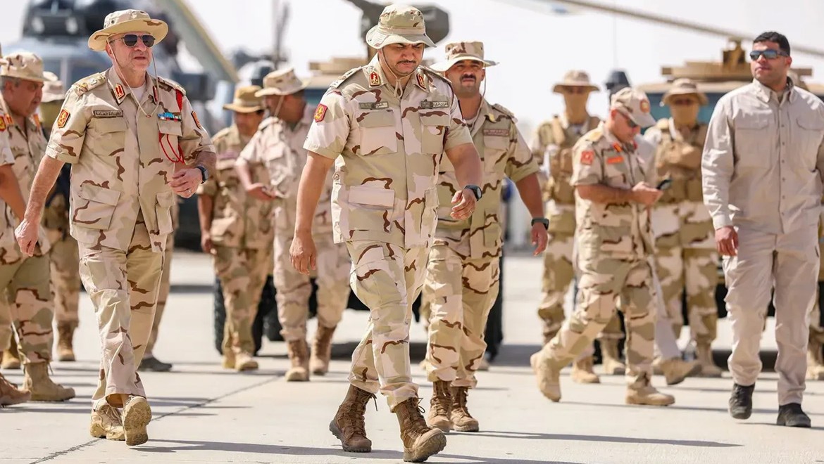 Saddam Hafter'in Libya'nın güneyindeki askeri üs hamlesi