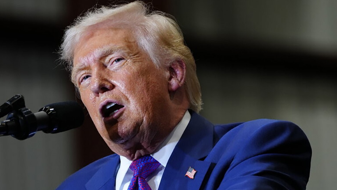 Trump İran'a sınırlı bir saldırı peşinde