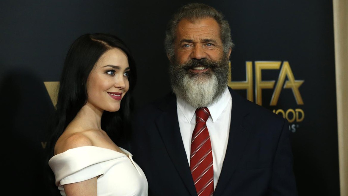 69 yaşındaki Mel Gibson, 34 yaş küçük sevgilisiyle ayrıldı