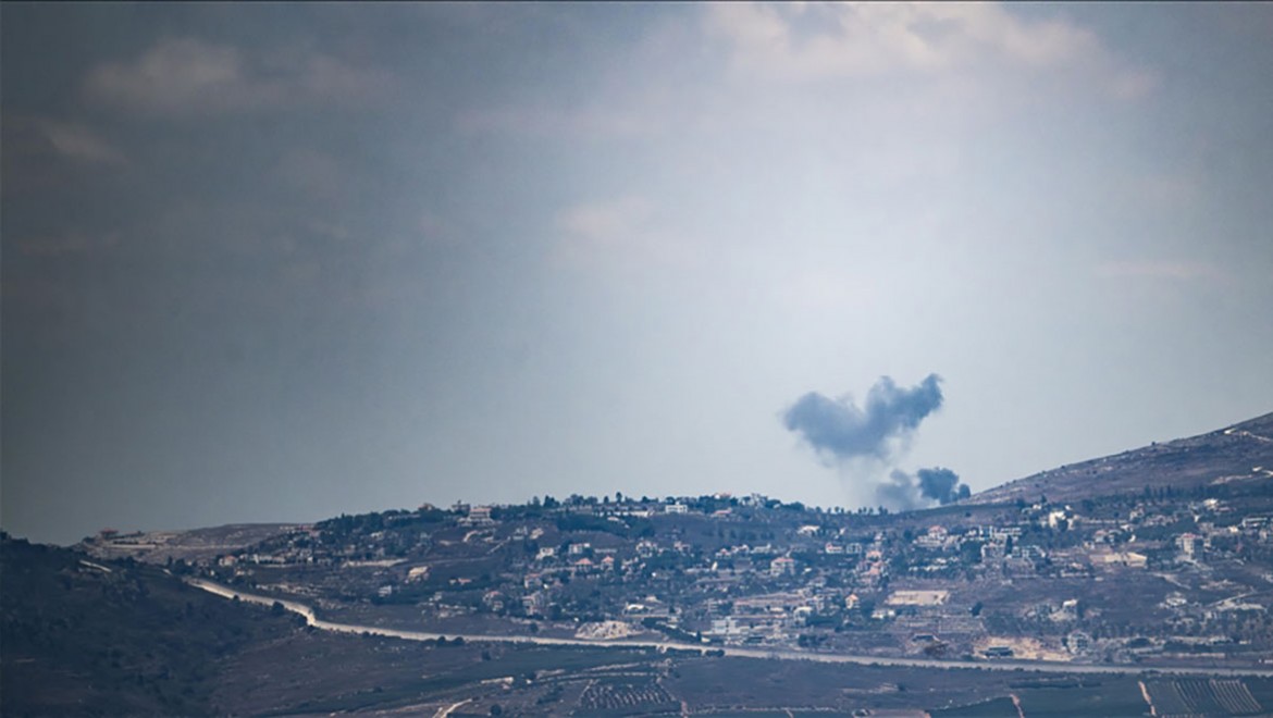 Hizbullah, İsrail'deki askeri üslere saldırı düzenledi