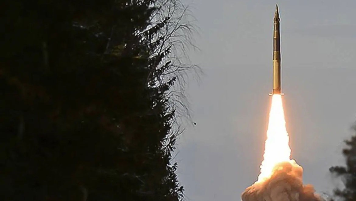 Rusya, nükleer başlıklı "Yars" füzesiyle tatbikat yaptı