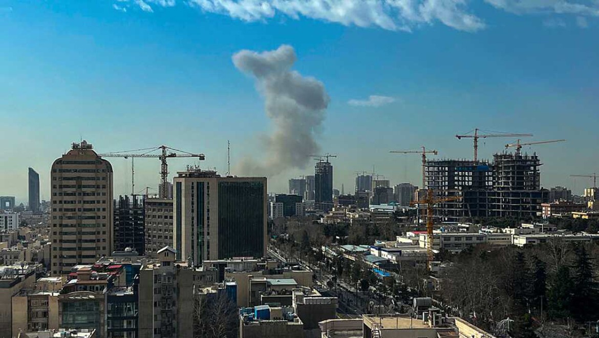 Tahran'da patlama sesleri duyuldu