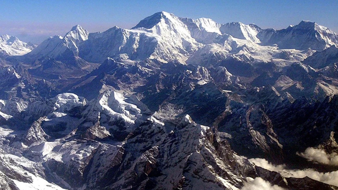 Nepal'de çığ felaketi: Yedi dağcı öldü