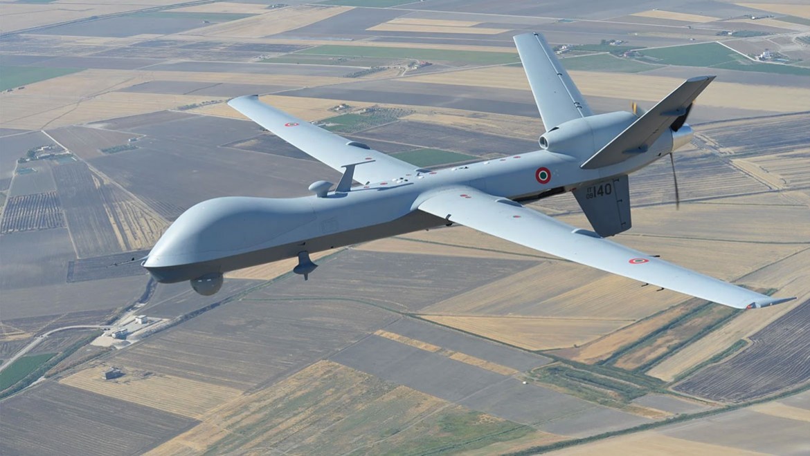 İran Keşm Adası'nda MQ-9 tipi İHA düşürdü