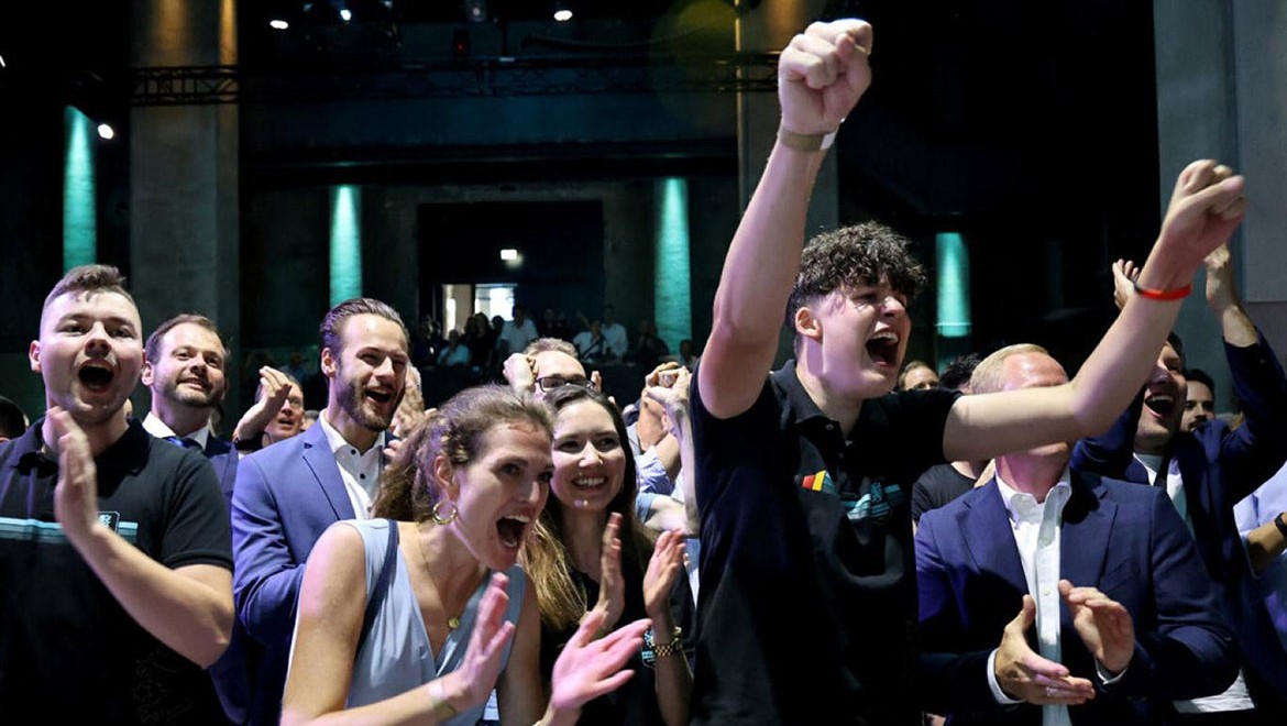 Almanya'daki seçimlerde öne çıkan 4 başlık