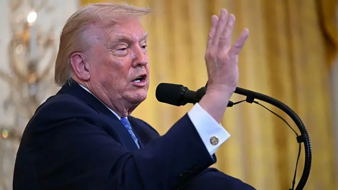 Trump, ABD'nin seyahat yasağına beş ülke daha ekledi