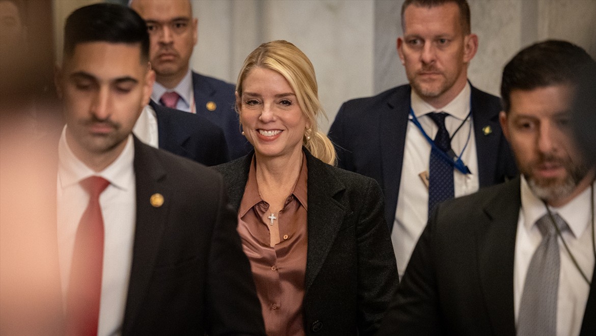 Adalet Bakanı Bondi, Temsilciler Meclisi'nde ifade verdi