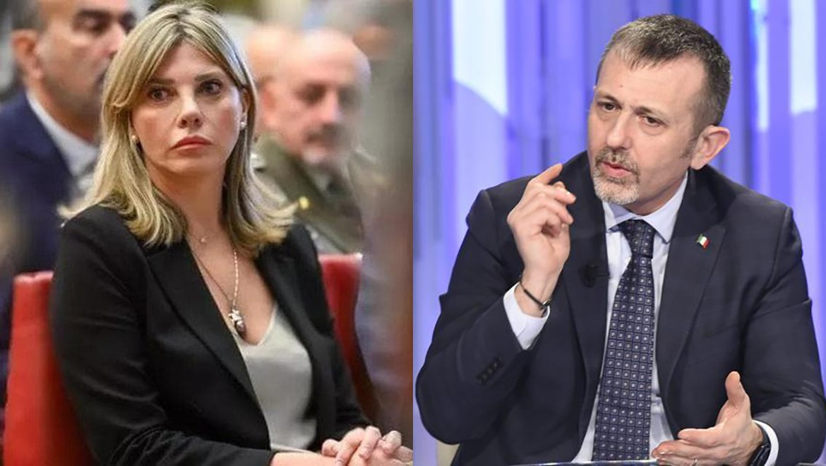 İtalya'da referandum yenilgisinin ardından istifalar başladı