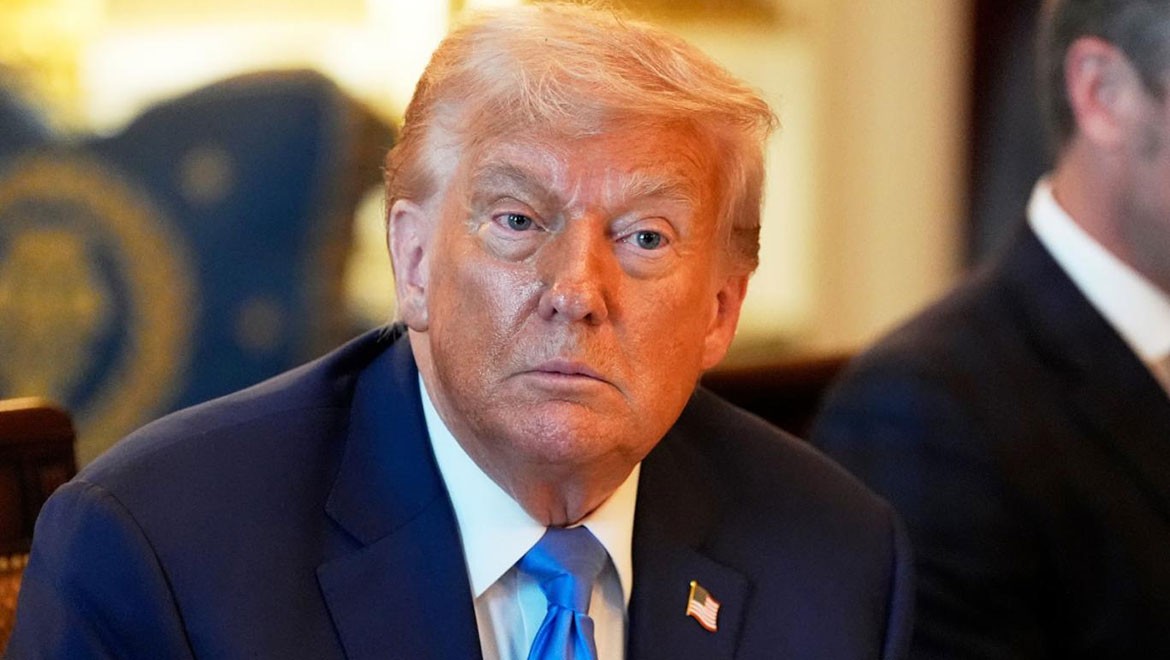 Trump siyah seçmenlerin desteğini hızla kaybediyor