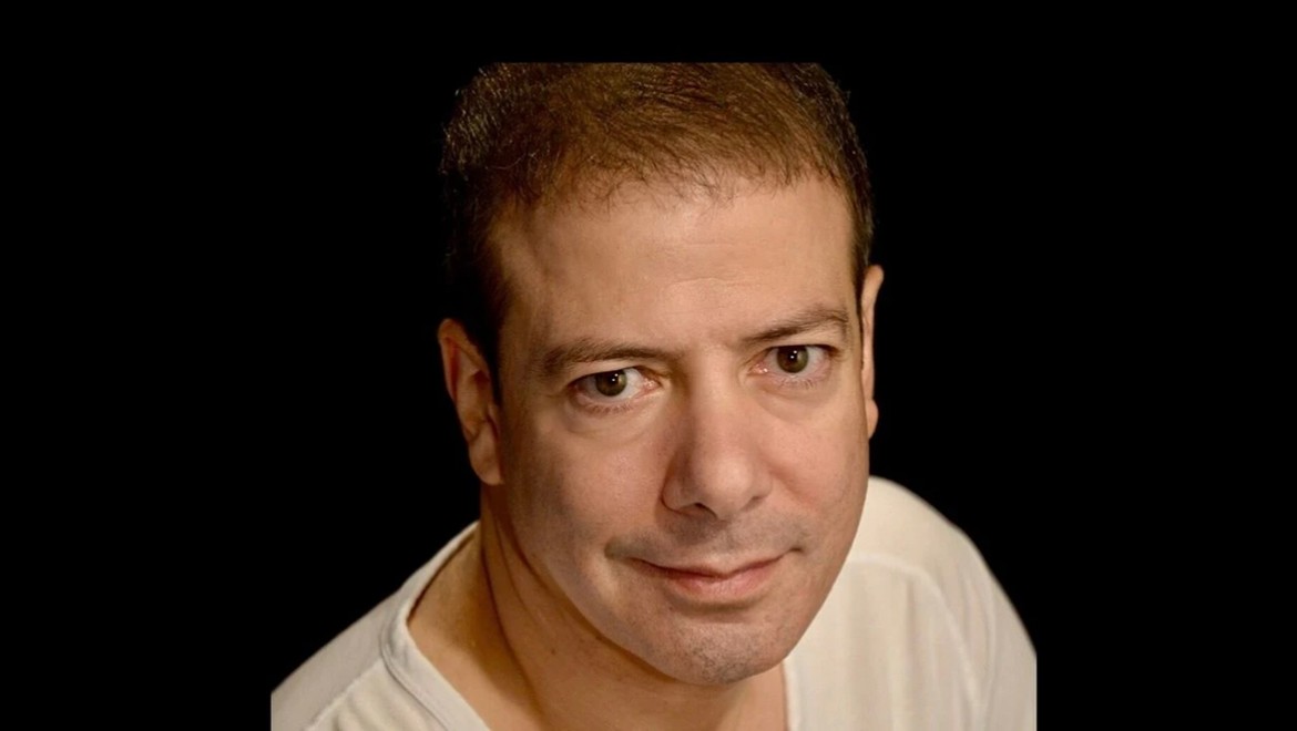 Oyuncu Canberk Uçucu hayatını kaybetti